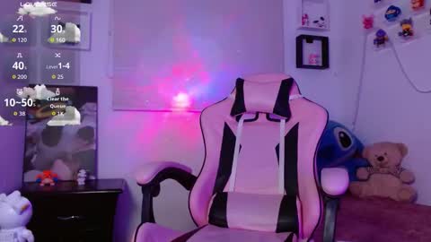 Evie Cloud online show from September 14, 12:30 am