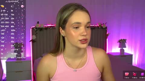 Evie online show from October 14, 9:50 pm