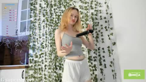 Snapshot of evkasuper chatting on January 17, 2:39 pm Eva online show from January 17, 2:39 pm