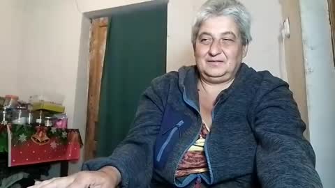 ExquisiteMature online show from September 28, 11:54 pm