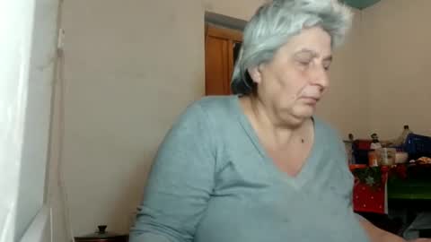 ExquisiteMature online show from January 17, 10:01 pm