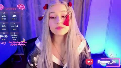 eymmy_24 online show from December 23, 3:10 am