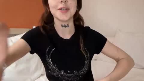 Faerie 3 online show from April 28, 2:49 am