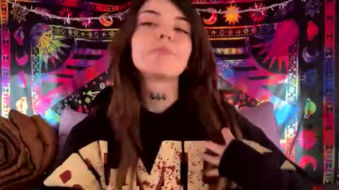 Faerie 3 online show from May 26, 1:27 am