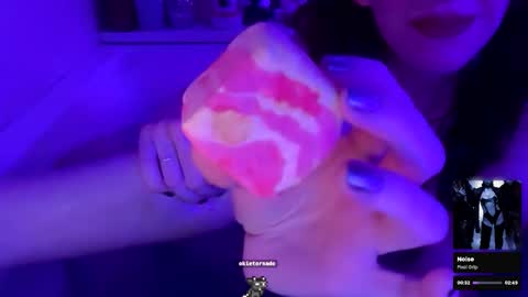 Faewildz online show from November 10, 3:34 am