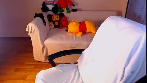 Elli  online show from January 9, 12:53 pm