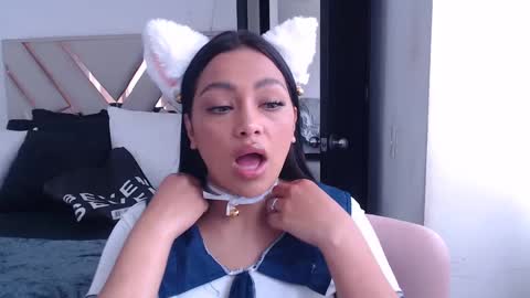 fairylatin online show from October 12, 2:19 pm