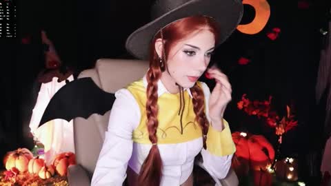 Snapshot of fairywhore chatting on October 21, 2:26 am Jackie Cosplayer online show from October 21, 2:26 am