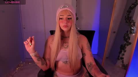 Fallen Angel online show from September 21, 5:17 am