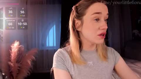 fancyamelia online show from February 13, 6:26 am