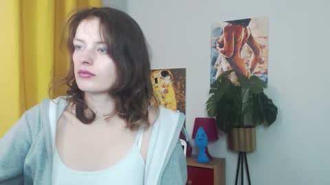 Nadine online show from October 12, 5:43 am