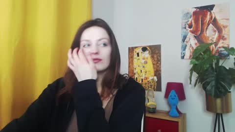 Nadine online show from February 24, 6:14 am