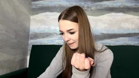 Anna Scovich online show from December 17, 12:31 pm