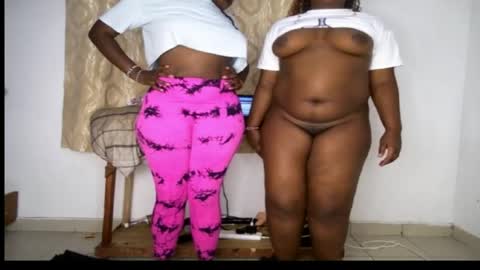 favgal online show from April 18, 7:58 pm