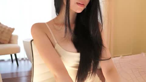 feel_me_00 online show from December 14, 3:12 am