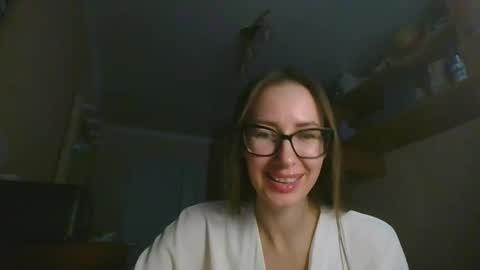 feraliss online show from December 18, 11:26 am