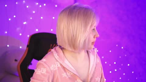 Rey online show from December 13, 12:06 pm