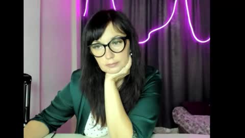 Snapshot of fey_bb chatting on October 21, 4:05 am Milana online show from October 21, 4:05 am