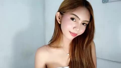 feyaaa online show from November 18, 2:51 pm