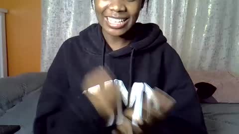 fine_queen12 online show from August 3, 5:18 pm