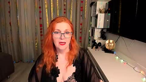 Snapshot of fire_foxone chatting on February 24, 7:52 pm FireFox online show from February 24, 7:52 pm