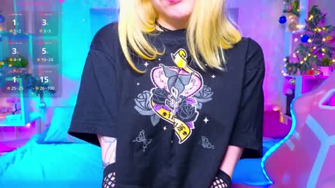 Sophie online show from January 14, 4:15 am