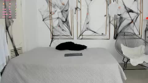 Flavia online show from October 26, 7:42 pm