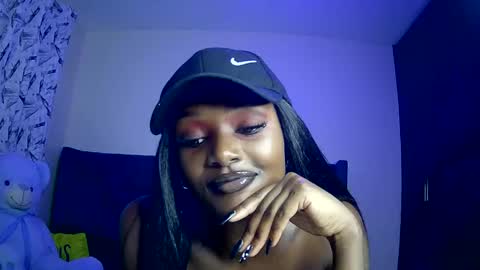 sheery online show from February 6, 2:26 pm