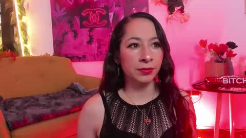 FLORA online show from November 3, 6:23 pm