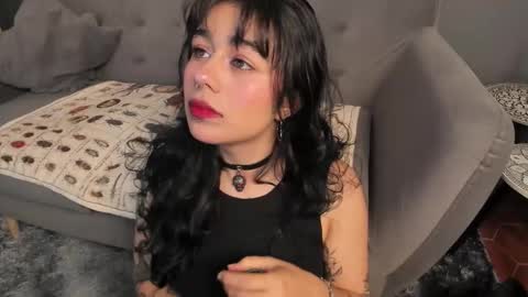 Its a pleasure to meet you. Im Flower. Help me reach 1k. Follow me. online show from February 28, 12:15 pm