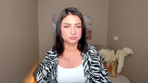 Lina online show from July 21, 12:00 am