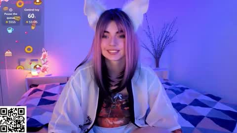 forevarrr online show from March 8, 8:18 am