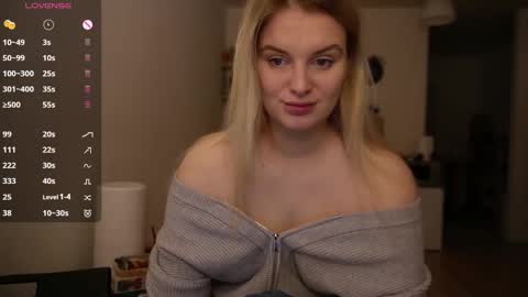 i am your baby Alien  online show from January 13, 12:19 am