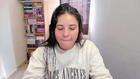 wen. online show from July 7, 1:58 pm