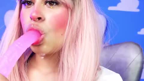 Miss Angelica online show from July 7, 12:19 pm