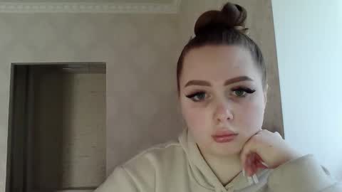 Alice online show from February 2, 1:10 pm