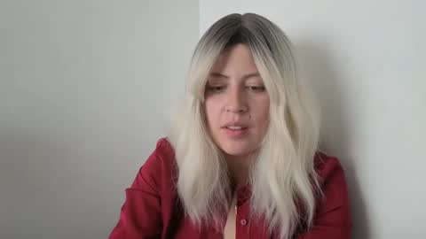 Snapshot of francescaasmith chatting on September 22, 8:18 pm Francesca online show from September 22, 8:18 pm