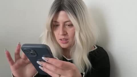 Snapshot of francescaasmith chatting on September 23, 8:29 pm Francesca online show from September 23, 8:29 pm