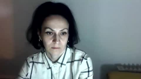 frankieteasing online show from February 7, 12:03 am