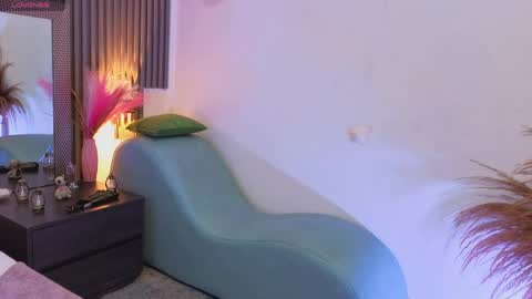 Fransheska online show from June 2, 11:44 am