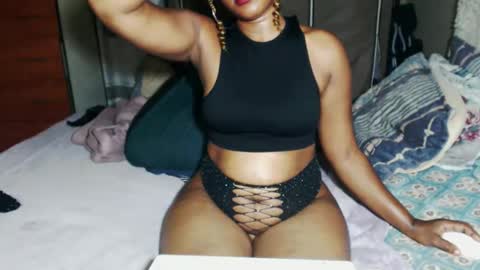 Mandy online show from December 14, 8:03 pm