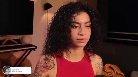 Snapshot of fresatanica chatting on February 13, 4:22 am Vale online show from February 13, 4:22 am