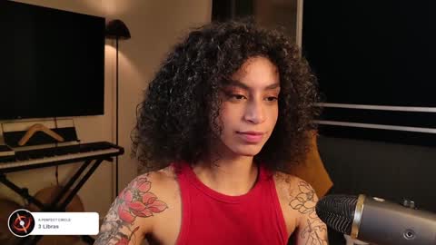 Snapshot of fresatanica chatting on December 17, 4:34 am Vale online show from December 17, 4:34 am