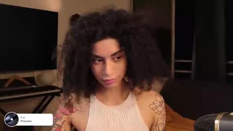 Snapshot of fresatanica chatting on February 27, 4:31 am Vale online show from February 27, 4:31 am