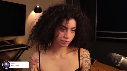 Snapshot of fresatanica chatting on February 9, 3:53 am Vale online show from February 9, 3:53 am