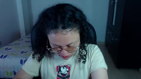 Louise  online show from January 23, 6:39 am