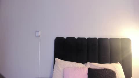 freya_blaze online show from December 23, 4:38 am