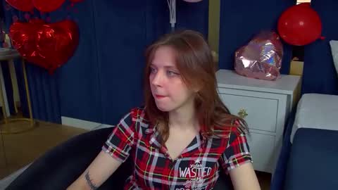 FreyaVey online show from February 18, 5:50 am