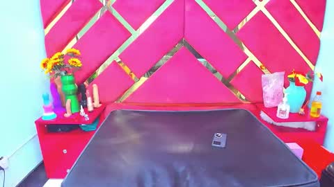 freyja_naugthy online show from November 14, 1:33 pm