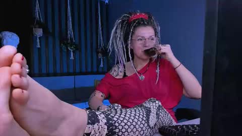 Frida Tander online show from October 14, 5:43 am